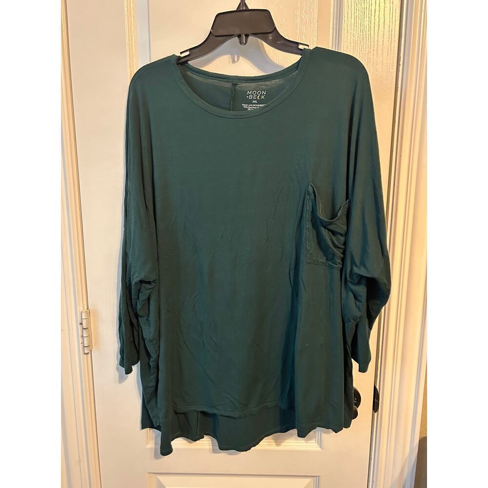 Moon + Beck XXL Soft Dolman Sleeve Pocket Tee Hunter Green